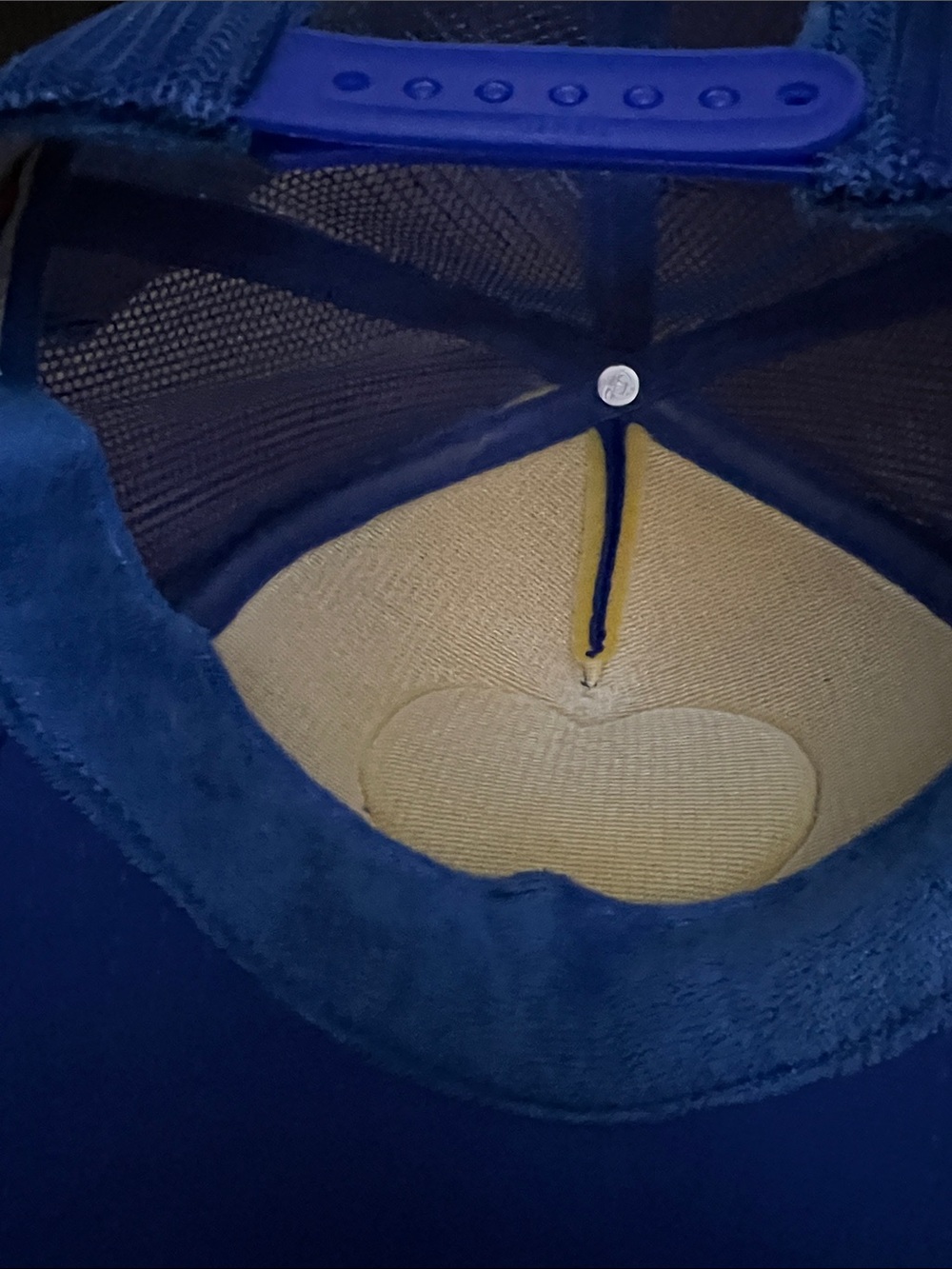 Aviator nation, blue hat with red heart - Picture 4 of 4